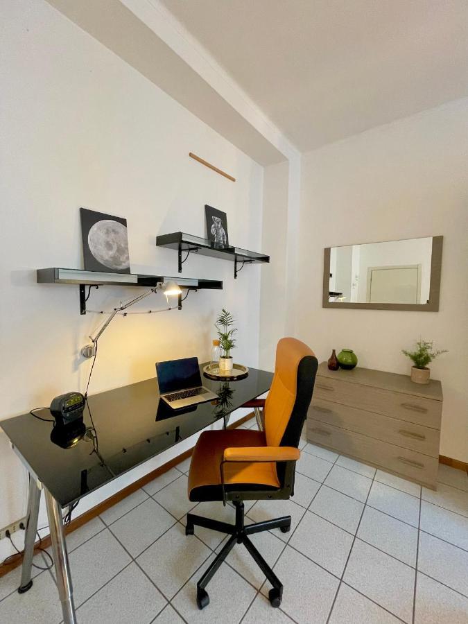 Homiesam - Yellow Dream & City Life Apartment Милано Екстериор снимка